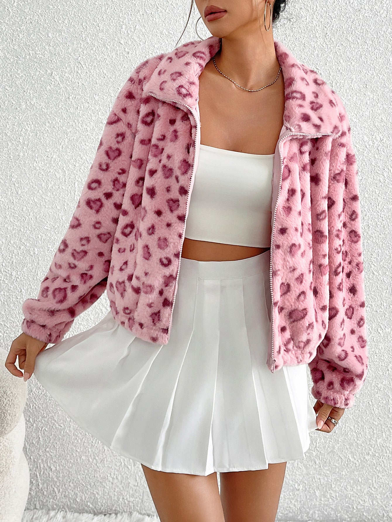 Women’s Winter Pink Leopard Faux Fur Short Jacket – Thick Warm Plush Coat – Fashion Versatile Cropped Outerwear